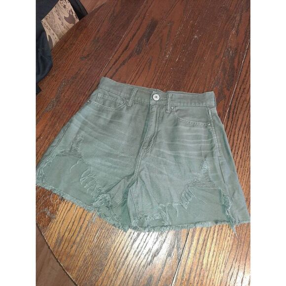 Sz 2 American Eagle Outfitters AEO Olive Green Distressed  Raw Hem Cottin Shorts - Picture 1 of 4